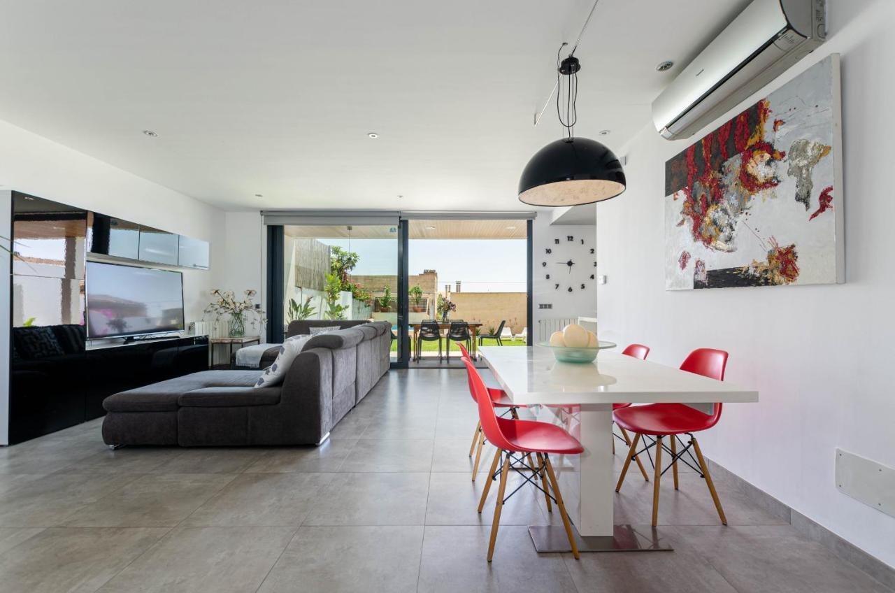 Yourhouse Casa Llubi, Air Conditioned Town House In Majorca North