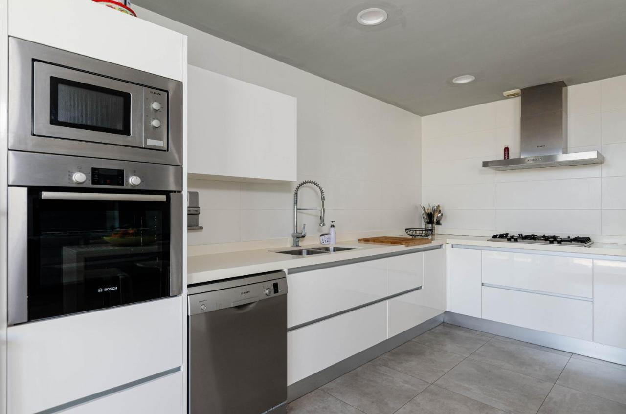 Yourhouse Casa Llubi, Air Conditioned Town House In Majorca North